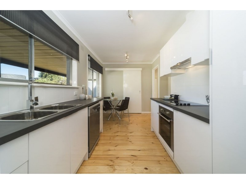 6 Pool Street, Birdwood SA 5234