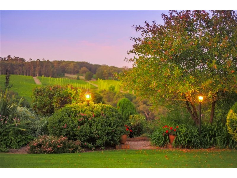 25 Hollidays Road, Summertown SA 5141