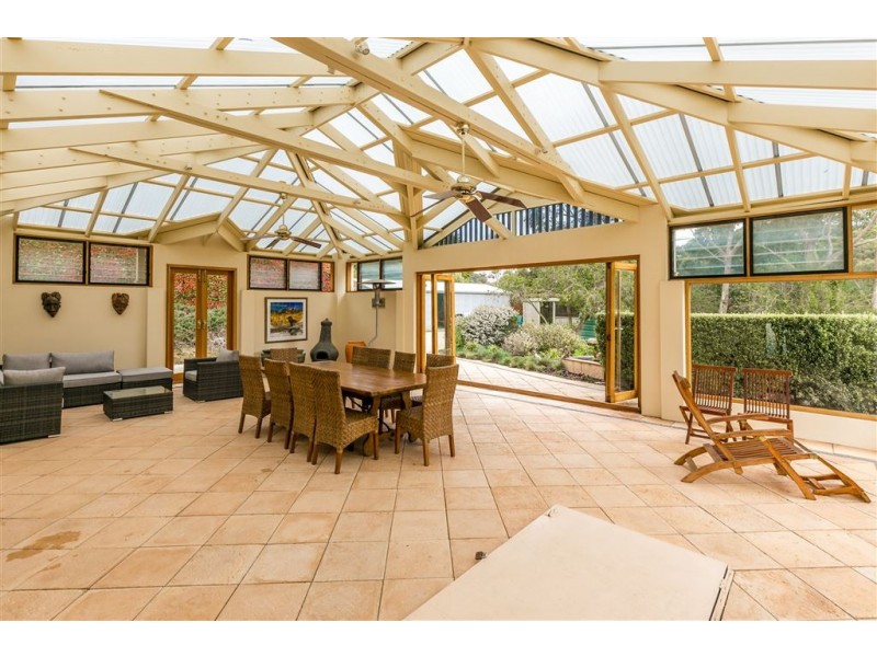 25 Hollidays Road, Summertown SA 5141