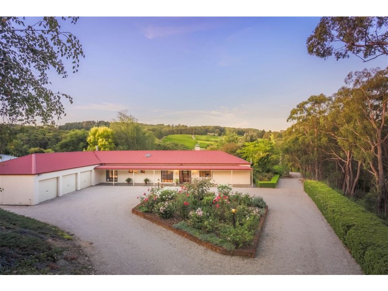 25 Hollidays Road, Summertown SA 5141