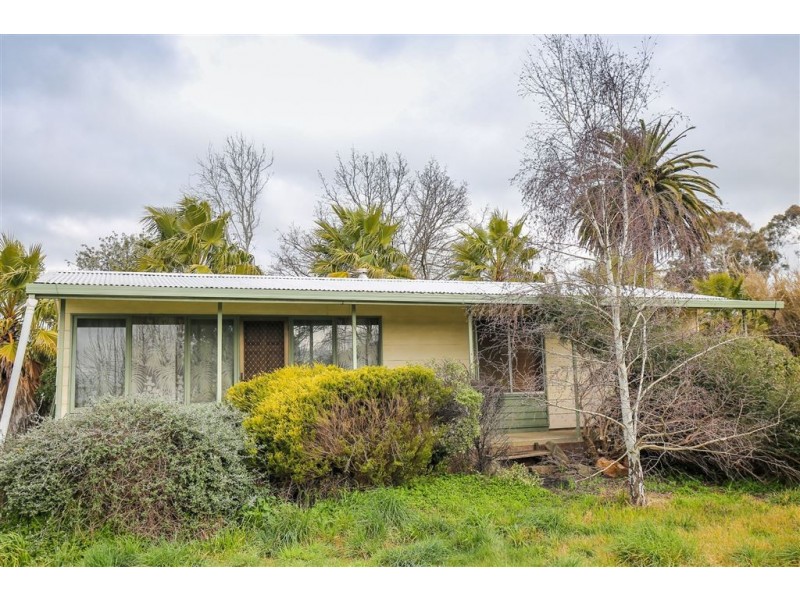 11 Junction Road, Balhannah SA 5242