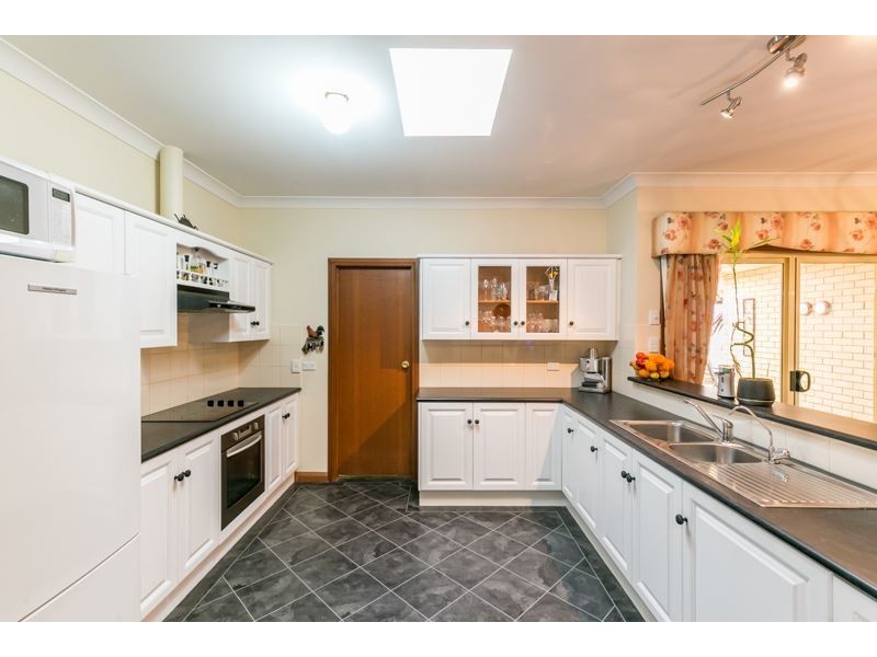 6 Ellen Court, Mount Barker SA 5251