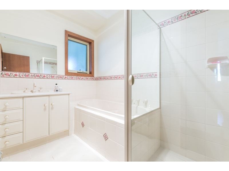 6 Ellen Court, Mount Barker SA 5251