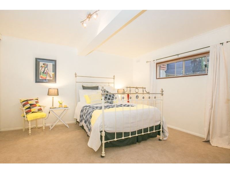 2 Wonnaminta Drive, Crafers SA 5152