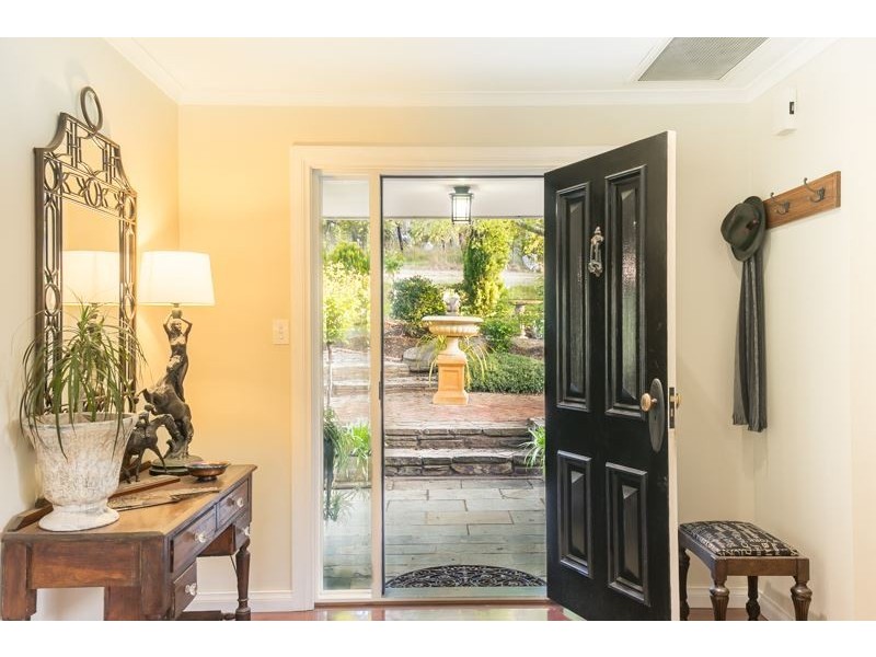 308 Whites Road, Flaxley SA 5153