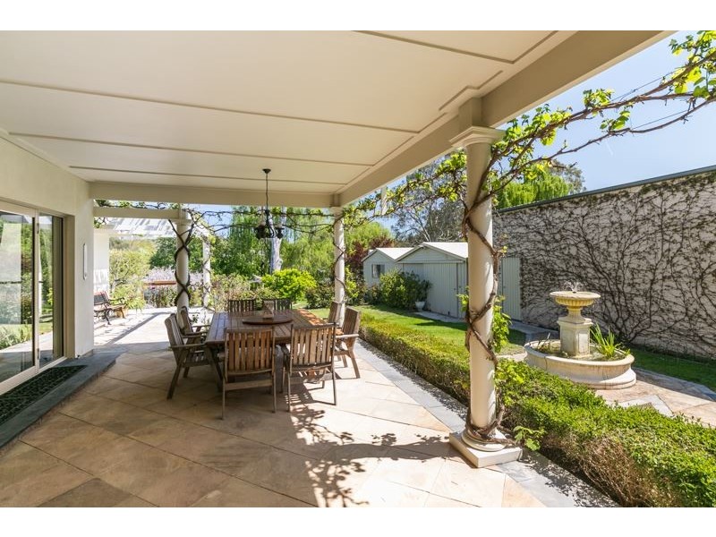 8 Kaesler Road, Hahndorf SA 5245