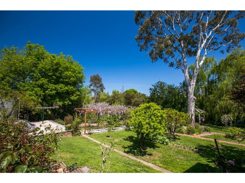 8 Kaesler Road, Hahndorf SA 5245