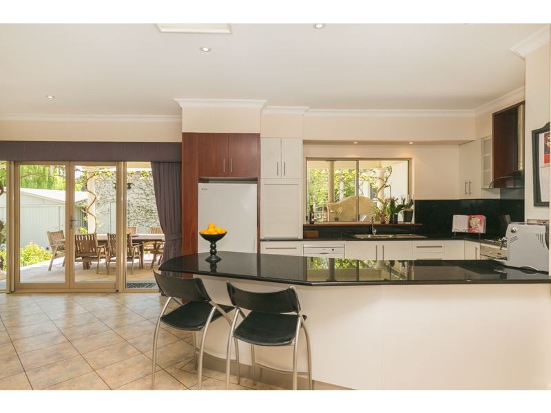 8 Kaesler Road, Hahndorf SA 5245