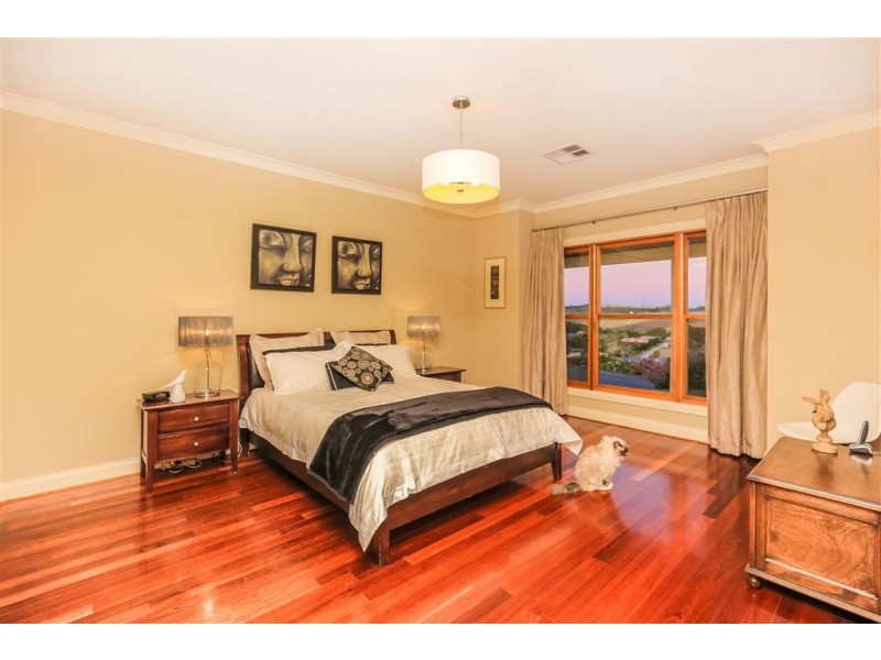 18 Sheridan Court, Mount Barker SA 5251