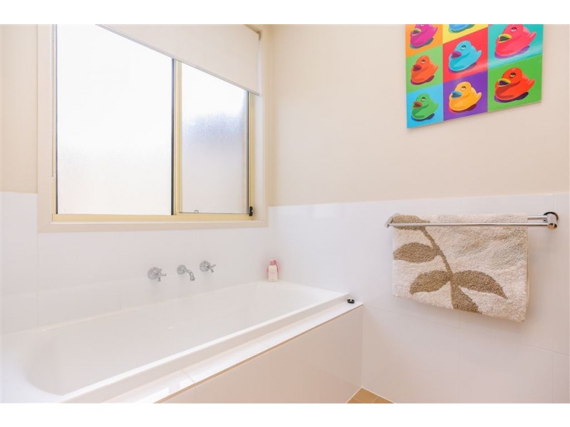 34 Belmont Crescent, Mount Barker SA 5251