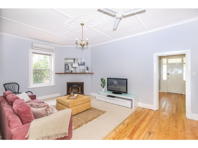 6 Woodside Road, Lobethal SA 5241