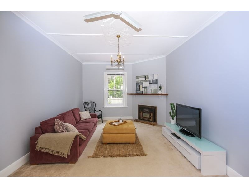 6 Woodside Road, Lobethal SA 5241