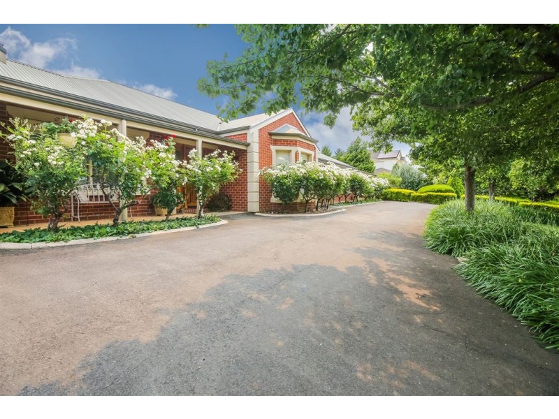 21 Dalmeny Drive, Mount Barker SA 5251