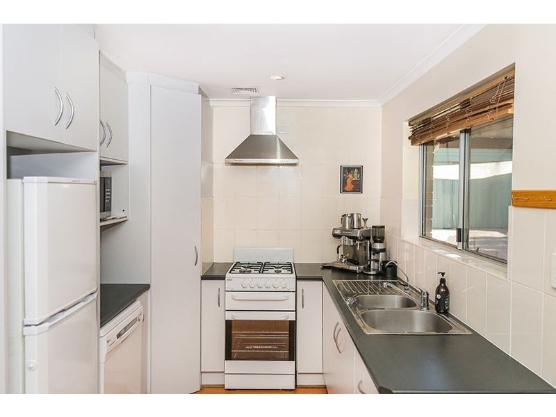 30 Lewis Avenue, Mount Barker SA 5251