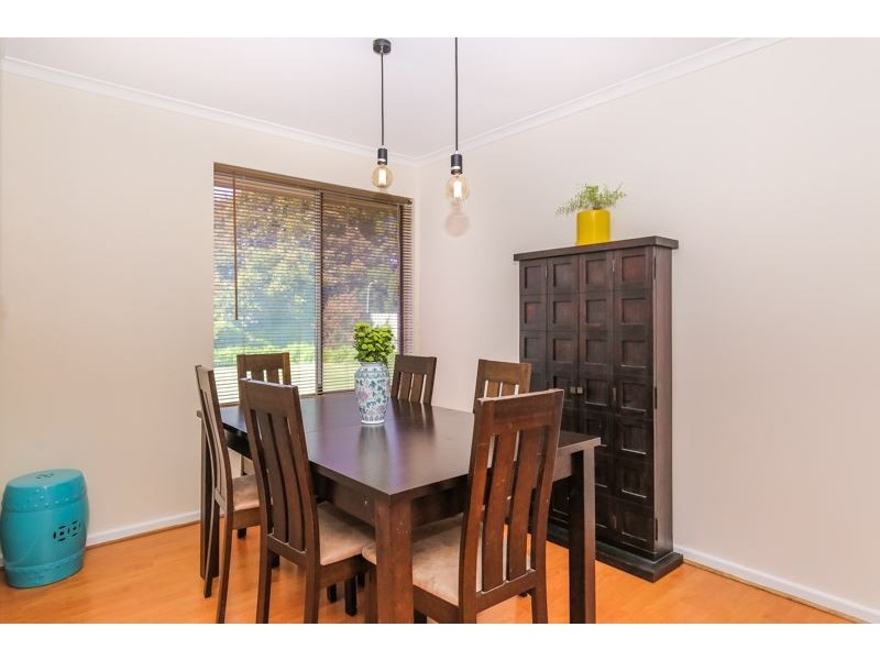 30 Lewis Avenue, Mount Barker SA 5251