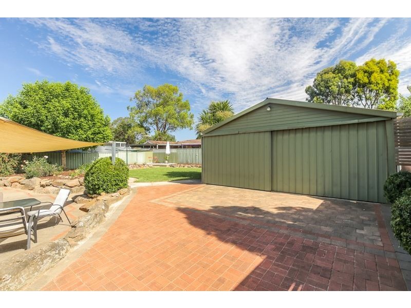30 Lewis Avenue, Mount Barker SA 5251