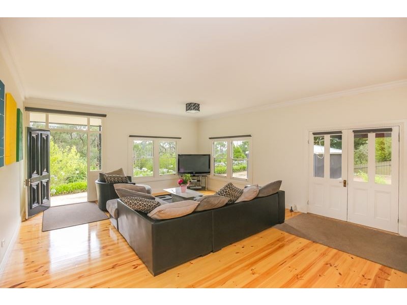 3 Castle Close, Crafers West SA 5152