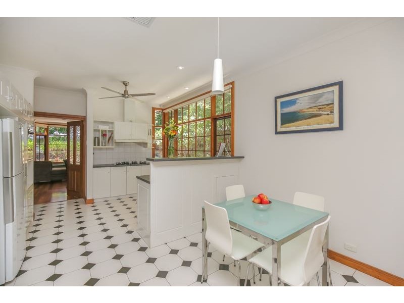 120 Cave Avenue, Bridgewater SA 5155