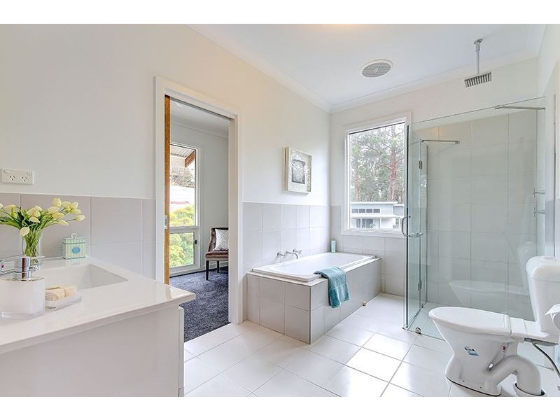 58 Wattle Tree Drive, Bridgewater SA 5155