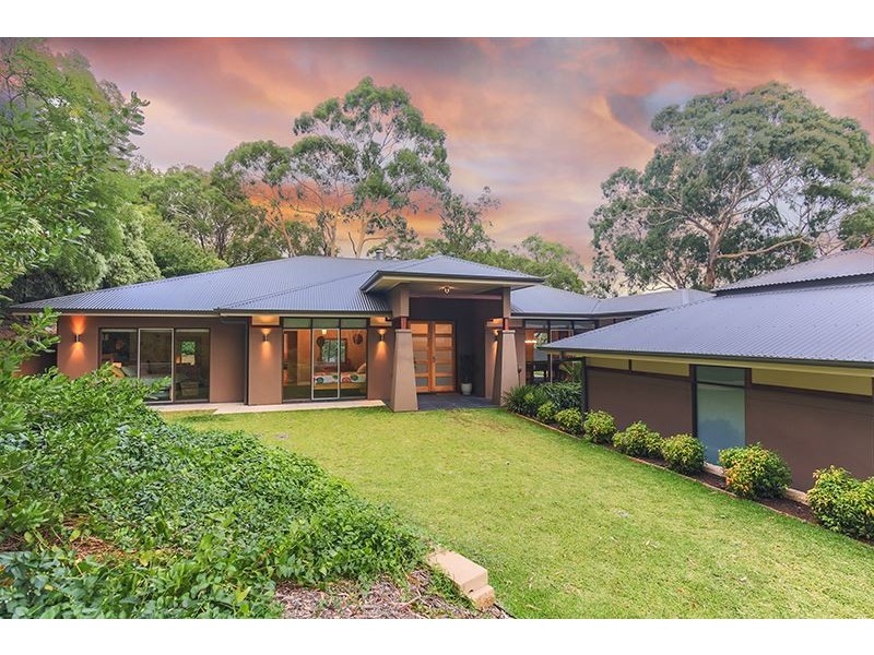 29 Princes Avenue, Crafers West SA 5152