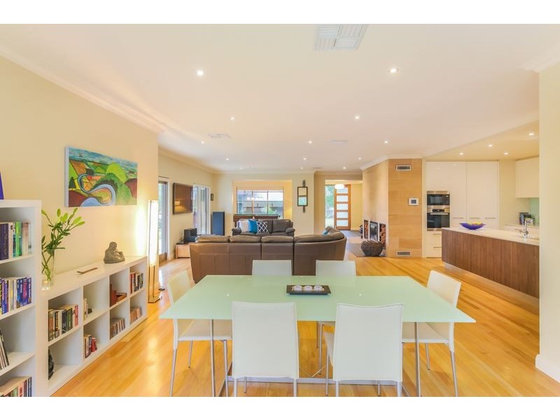 29 Princes Avenue, Crafers West SA 5152