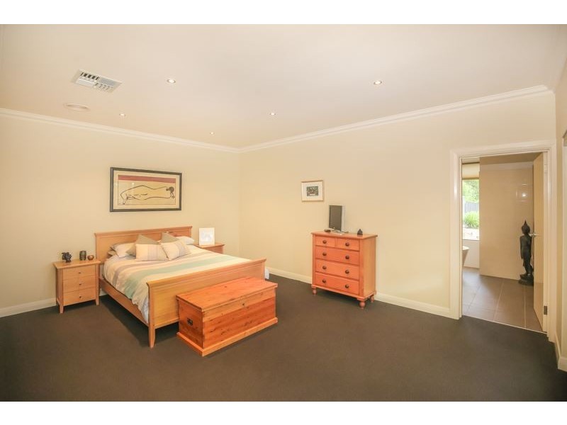 29 Princes Avenue, Crafers West SA 5152