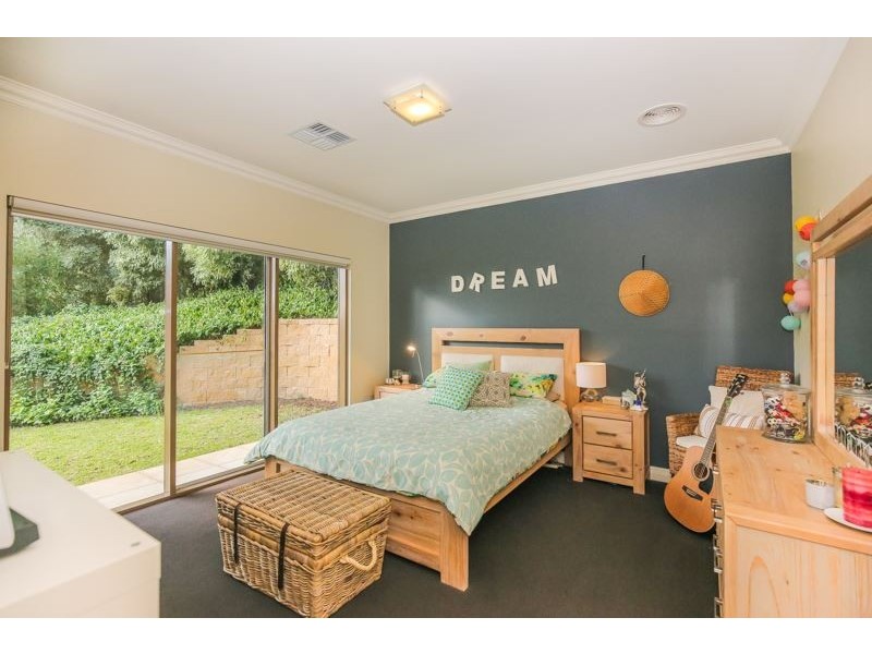 29 Princes Avenue, Crafers West SA 5152