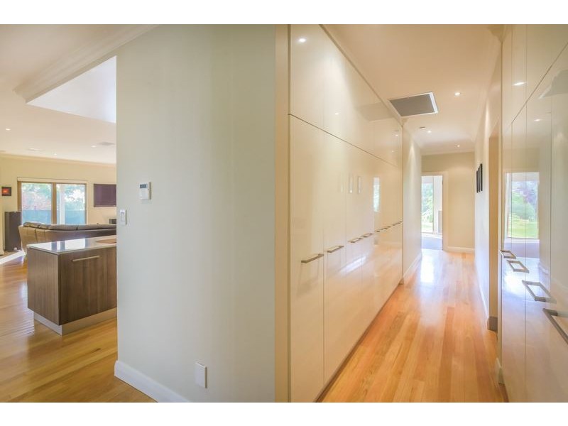 29 Princes Avenue, Crafers West SA 5152