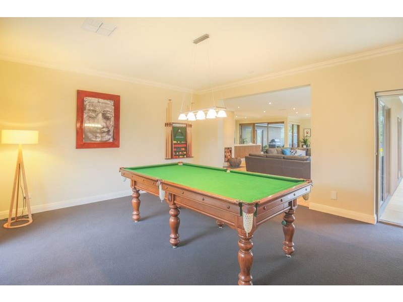 29 Princes Avenue, Crafers West SA 5152