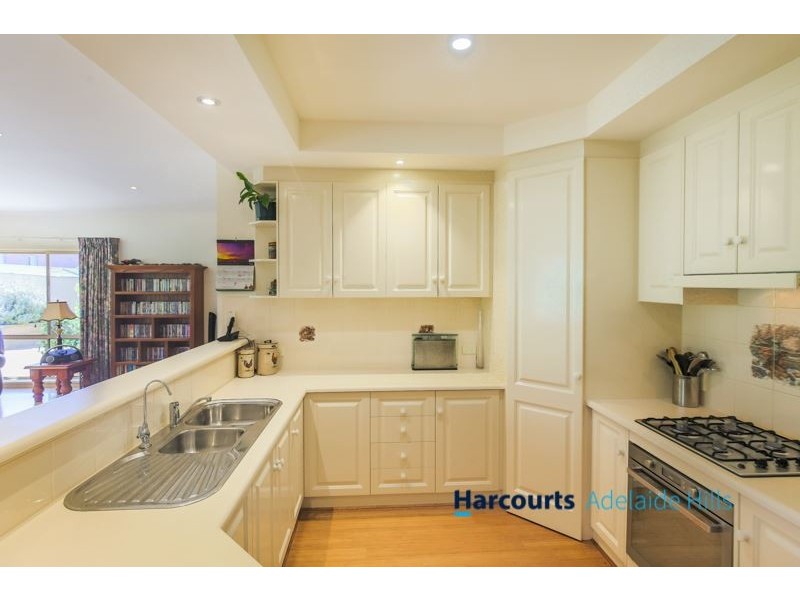 16 Silverwood Drive, Mount Barker SA 5251