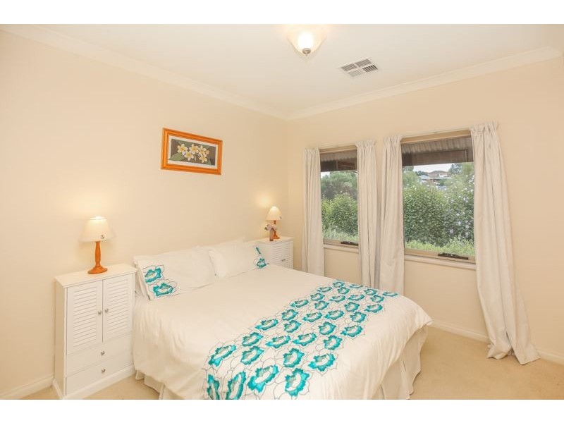22 Burnbank Way, Mount Barker SA 5251