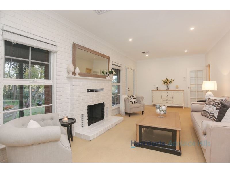 8 Glenside Road, Crafers SA 5152