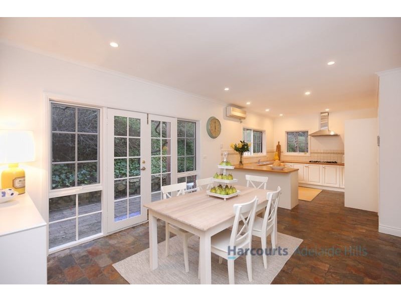 8 Glenside Road, Crafers SA 5152