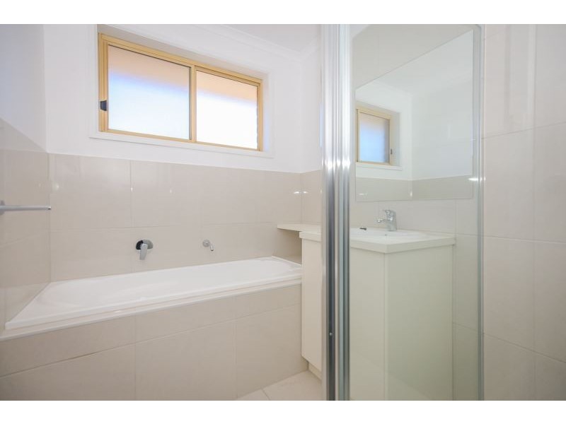 2/4 Harms Avenue, Birdwood SA 5234