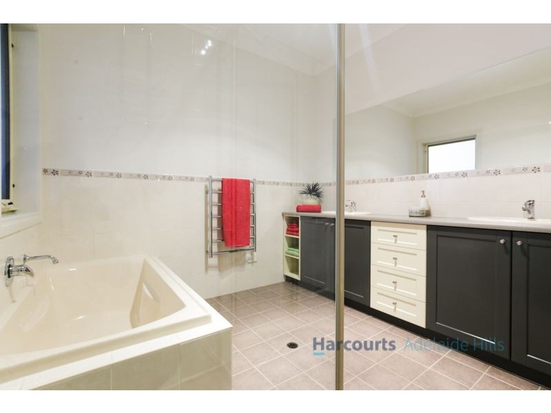 153 Muellers Road, Birdwood SA 5234