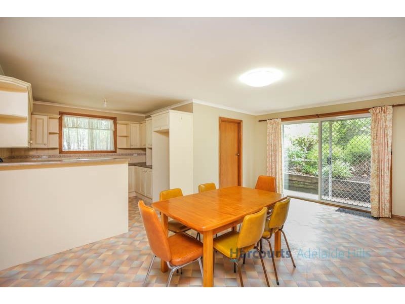 1/6 Harms Avenue, Birdwood SA 5234