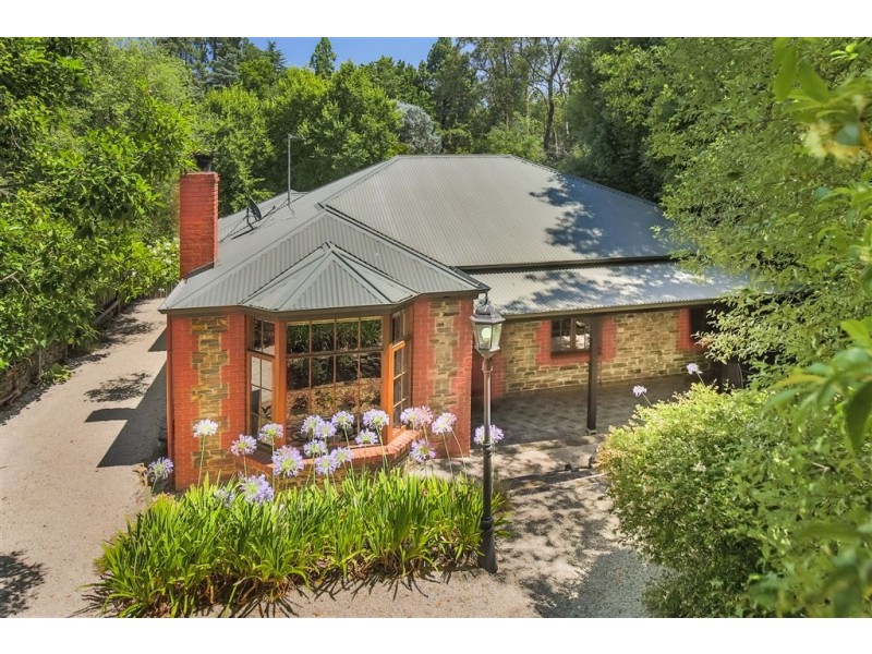 120 Cave Avenue, Bridgewater SA 5155