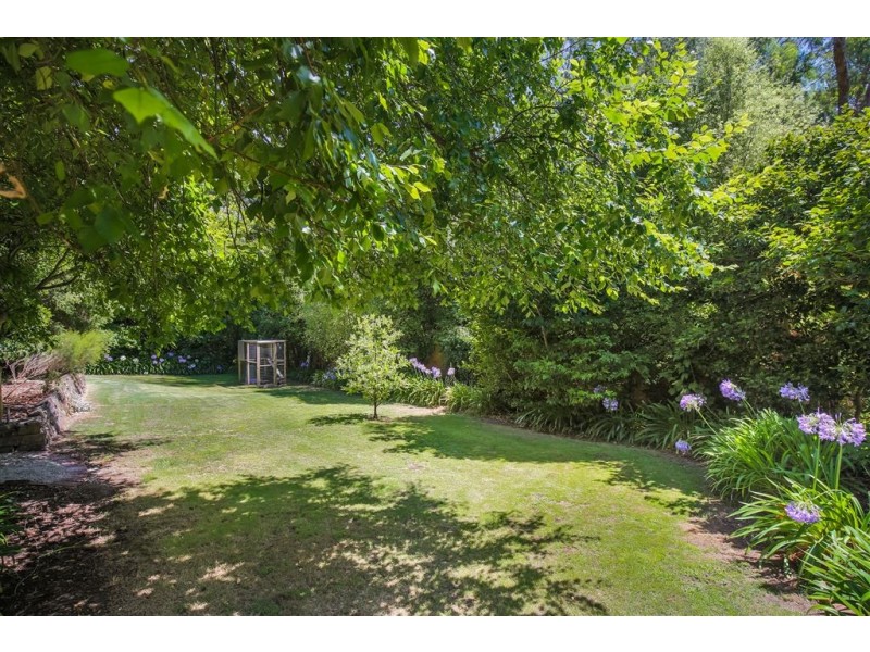 120 Cave Avenue, Bridgewater SA 5155