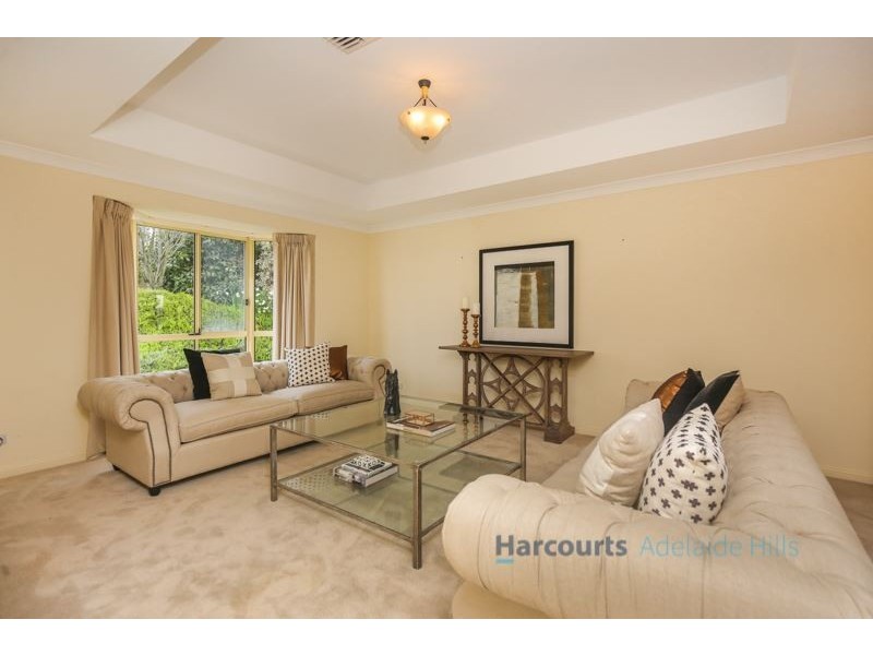 1 Silverwood Drive, Mount Barker SA 5251