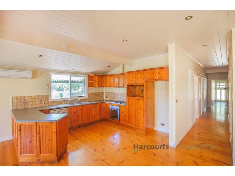 19 Melrose St, Mount Pleasant SA 5235