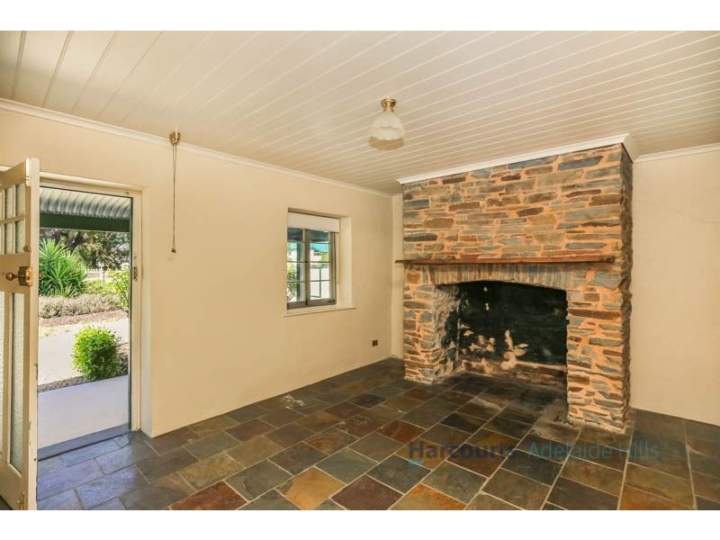 19 Melrose St, Mount Pleasant SA 5235