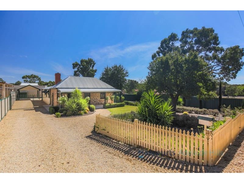 19 Melrose St, Mount Pleasant SA 5235