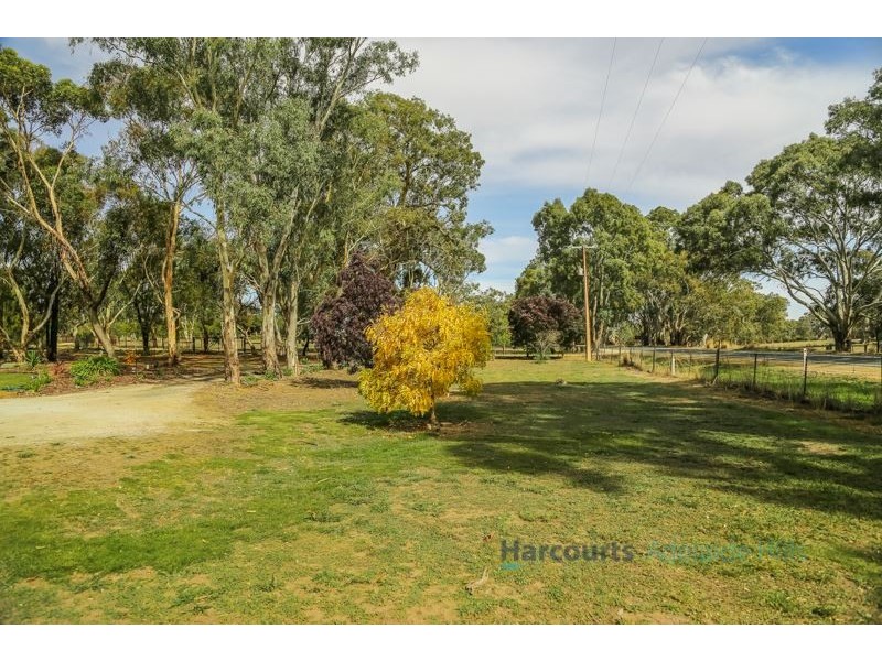 3 Lone Elk Road, Mount Pleasant SA 5235