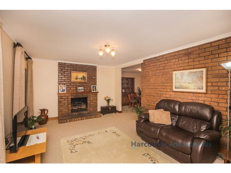 3 Lone Elk Road, Mount Pleasant SA 5235