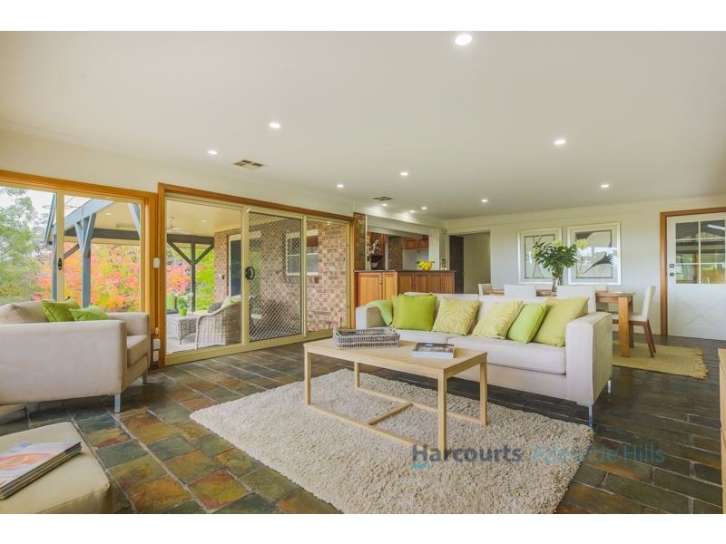 12 Holborn Hill Road, Aldgate SA 5154