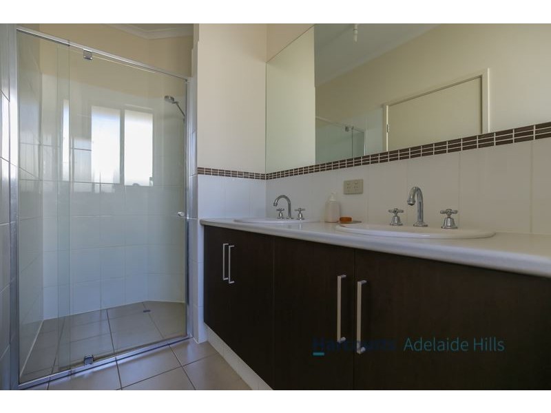 37 Barker Road, Mount Barker SA 5251