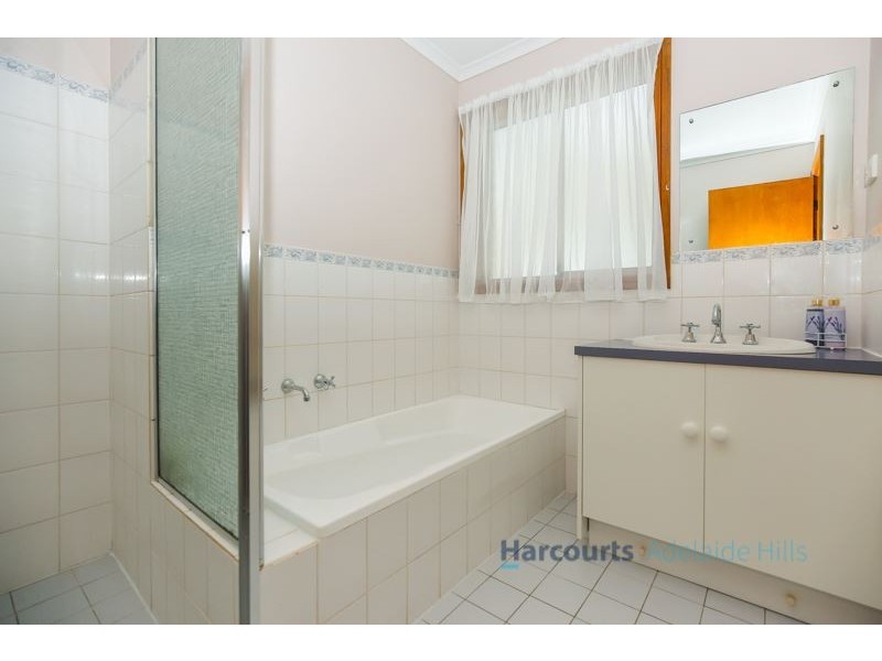 19 Hughes Street, Mount Barker SA 5251