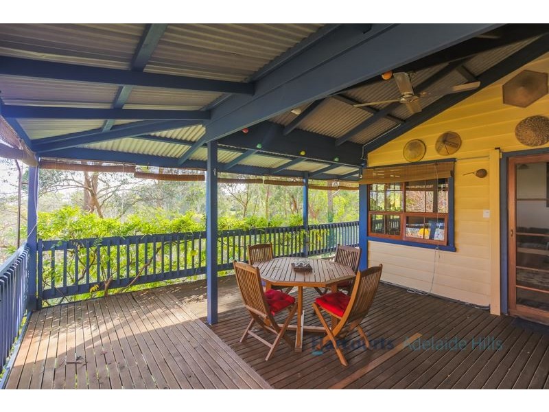 5 St Barberie Drive, Crafers SA 5152