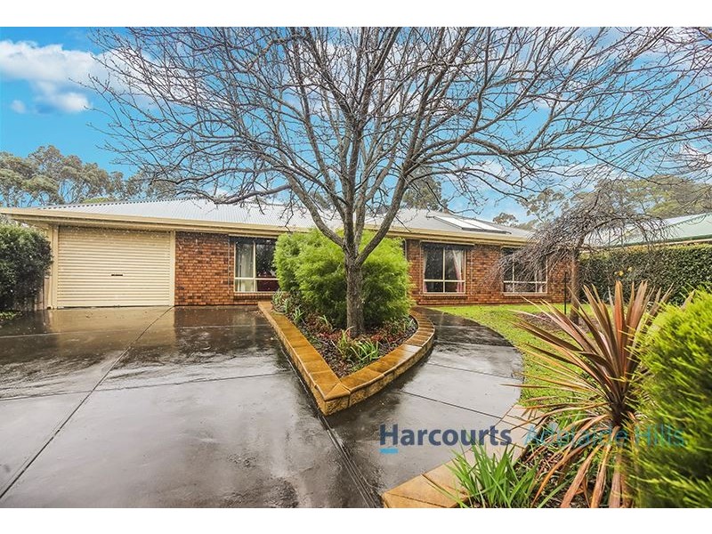 10 Young Court, Mount Barker SA 5251