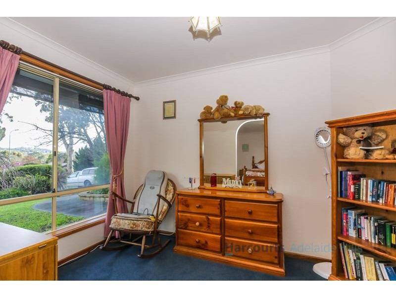 10 Young Court, Mount Barker SA 5251